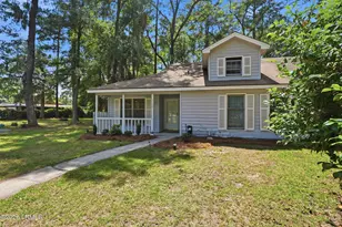2622 Joshua Cir, Beaufort, SC 29902 - Photo 2
