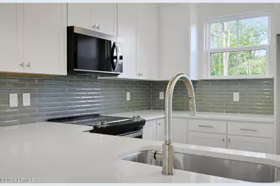 117 Heartleaf Road, Hilton Head, SC 29926 - Photo 6