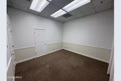 69 Robert Smalls Parkway #3d, Beaufort, SC 29906 - Photo 4