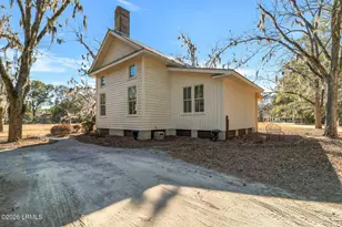 893 Grays Hwy, Ridgeland, SC 29936 - Photo 8