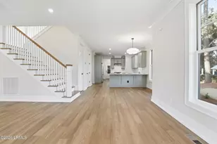 213 Sturdevant Dr, Beaufort, SC 29902 - Photo 8