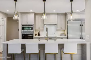 30 Plantation Dr, Hilton Head, SC 29928 - Photo 18