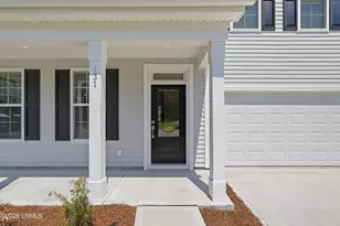 131 Thistle Ln, Beaufort, SC 29907 - Photo 6