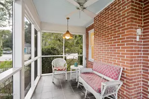 513 Ribaut Rd, Beaufort, SC 29902 - Photo 10