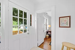 513 Ribaut Rd, Beaufort, SC 29902 - Photo 38