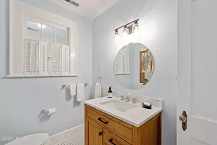 513 Ribaut Rd, Beaufort, SC 29902 - Photo 32