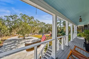 70 Lost Island Rd, Beaufort, SC 29907 - Photo 8