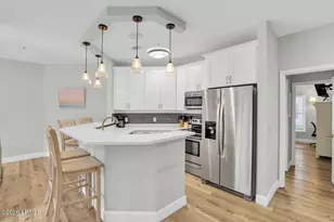 19 Lemoyne Ave, Hilton Head, SC 29928 - Photo 6