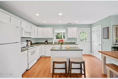 1309 Broad Street, Beaufort, SC 29902 - Photo 10