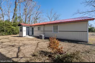 1076 Aiken Ave S, Fairfax, SC 29827 - Photo 6