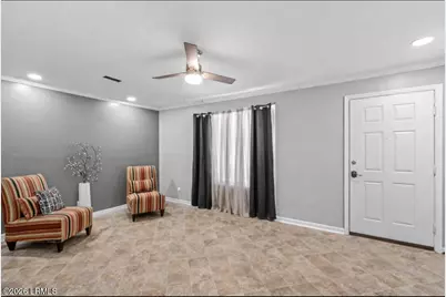 1076 Aiken Avenue S, Fairfax, SC 29827 - Photo 18