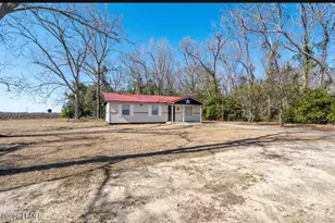 1076 Aiken Ave S, Fairfax, SC 29827 - Photo 4