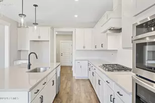 61 Tuscarora Ave, Beaufort, SC 29907 - Photo 14