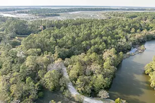 174 Polowana Rd, Saint Helena Island, SC 29920 - Photo 8