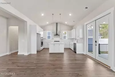 2206 Spanish Court, Beaufort, SC 29902 - Photo 4