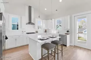 2206 Spanish Ct, Beaufort, SC 29902 - Photo 6