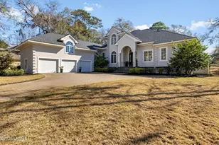 33 Lexington Dr, Bluffton, SC 29910 - Photo 2