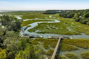 111 Willow Point Rd, Beaufort, SC 29906 - Photo 6