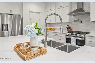 34 N Huspah Court N, Seabrook, SC 29940 - Photo 6