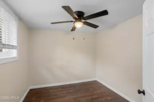 505 Center Dr W, Beaufort, SC 29902 - Photo 38