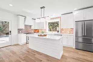 2608 Boyer St, Beaufort, SC 29902 - Photo 8