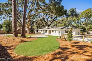 2608 Boyer St, Beaufort, SC 29902 - Photo 2