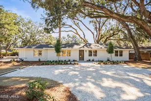 2608 Boyer St, Beaufort, SC 29902 - Photo 4