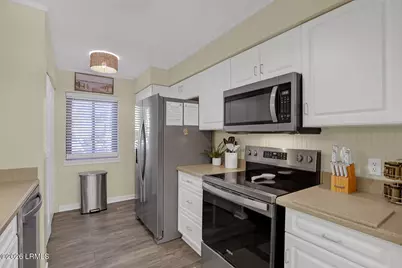 25 Deallyon Avenue #103, Hilton Head Island, SC 29928 - Photo 10