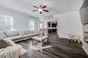 129 Crystal Lake Dr, Savannah, GA 31407 - Photo 14