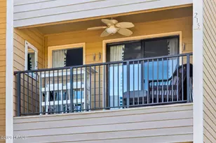 40 Folly Field Rd, Hilton Head, SC 29928 - Photo 26