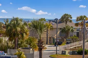 40 Folly Field Rd, Hilton Head, SC 29928 - Photo 32