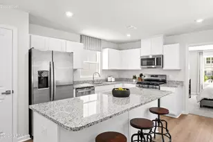 93 Castle St, Hardeeville, SC 29927 - Photo 2