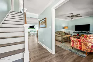 89 James F Byrnes St, Beaufort, SC 29907 - Photo 4