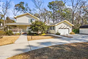 89 James F Byrnes St, Beaufort, SC 29907 - Photo 2