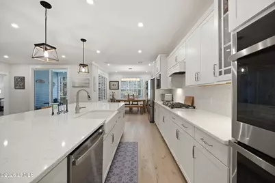 37 Carolina Oaks Avenue, Bluffton, SC 29909 - Photo 10