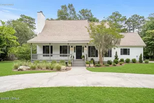 8 Redwood Ln, Beaufort, SC 29907 - Photo 2