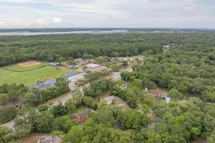 8 Redwood Ln, Beaufort, SC 29907 - Photo 52