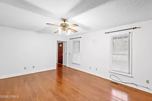 8 Redwood Ln, Beaufort, SC 29907 - Photo 10