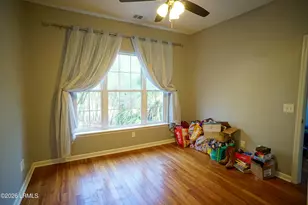 34 Victoria Square Dr, Hilton Head Island, SC 29926 - Photo 18