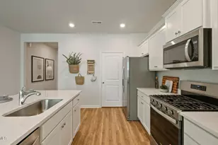 797 Castle Hl Dr, Yemassee, SC 29945 - Photo 4