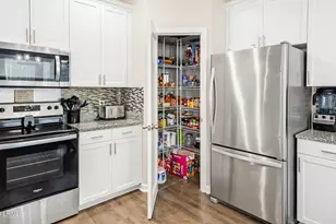 32 Isle Of Palms E, Bluffton, SC 29910 - Photo 12