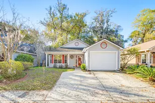 933 Oyster Cove Rd, Beaufort, SC 29902 - Photo 1