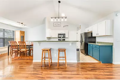 7 W Morningside Drive, Bluffton, SC 29910 - Photo 8