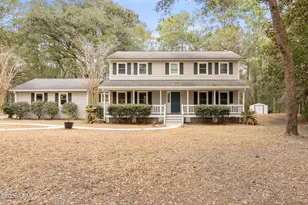 11 Redwood Ln, Beaufort, SC 29907 - Photo 1