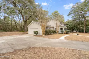 11 Redwood Ln, Beaufort, SC 29907 - Photo 4