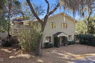 16 Dove St, Hilton Head, SC 29928 - Photo 44