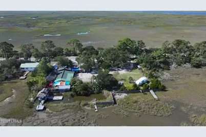 2111 Sea Island Parkway, Harbor Island, SC 29920 - Photo 6