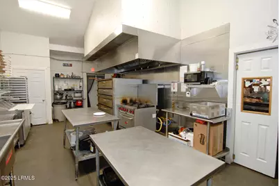 2111 Sea Island Parkway, Harbor Island, SC 29920 - Photo 46