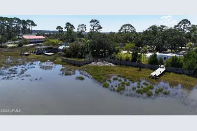 2111 Sea Island Parkway, Harbor Island, SC 29920 - Photo 14