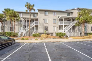 3 Cedar Reef Dr, Harbor Island, SC 29920 - Photo 2